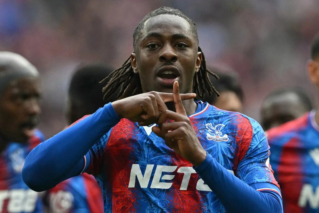 Eberechi Eze troca Palace por Arsenal