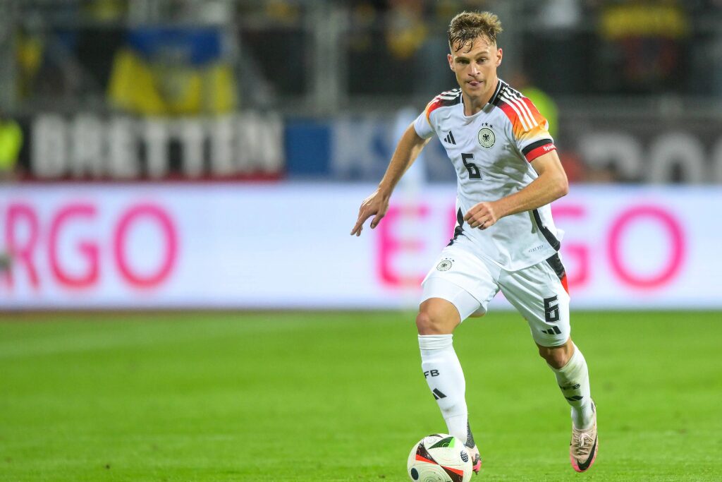 Kimmich em ação pela Alemanha - Função do Volante
