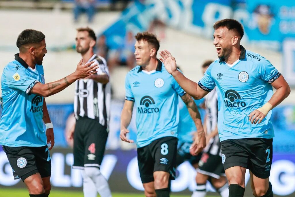 Jogadores do Belgrano em ação