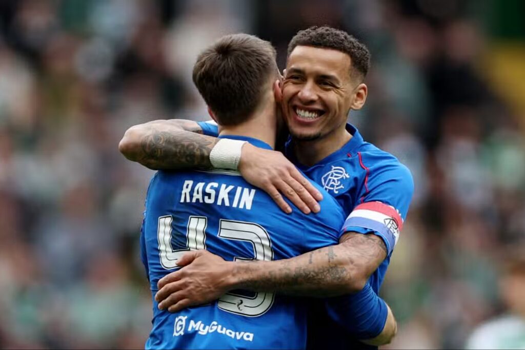 Jogadores do Rangers em ação