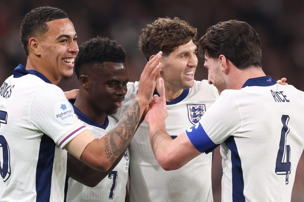 Jogadores da Inglaterra em ação